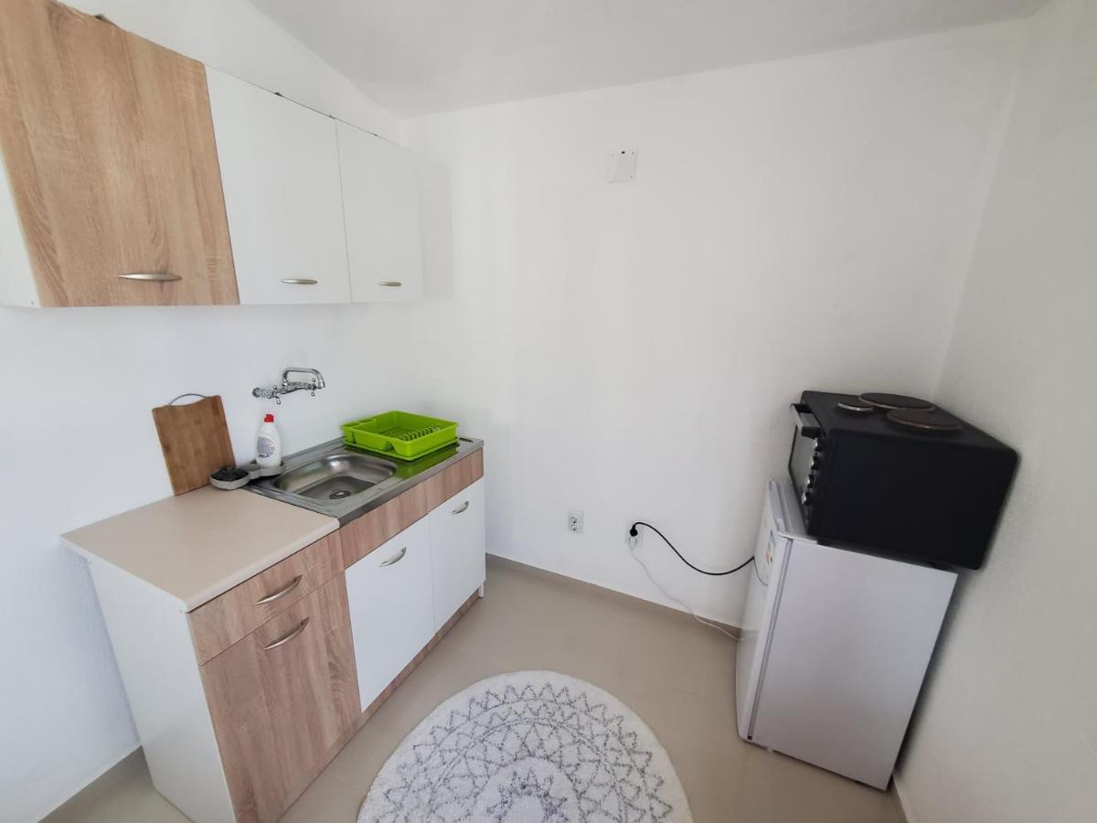 Apartmani Liki Ulcinj Esterno foto