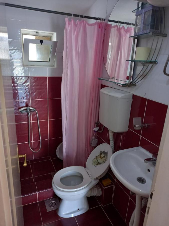 Apartmani Liki Ulcinj Esterno foto