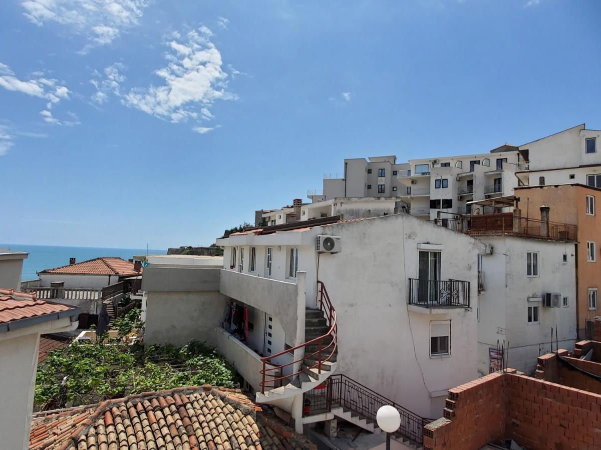 Apartmani Liki Ulcinj Esterno foto
